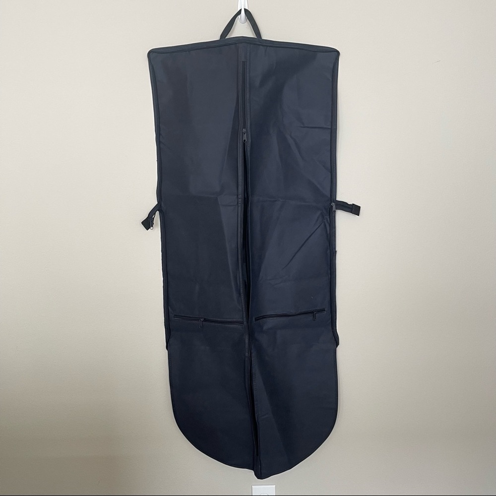 Suitsupply Trifold Garment Bag